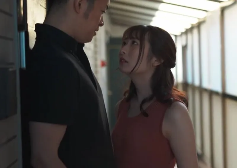 Vợ mang thai, tôi bị sexy bởi cô vợ hàng xóm thường ở nhà một mình